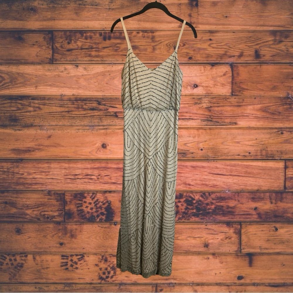 Adrianna Papell Hand-beaded‎ Blouson Long Sleeveless Gown in Nude Size 4